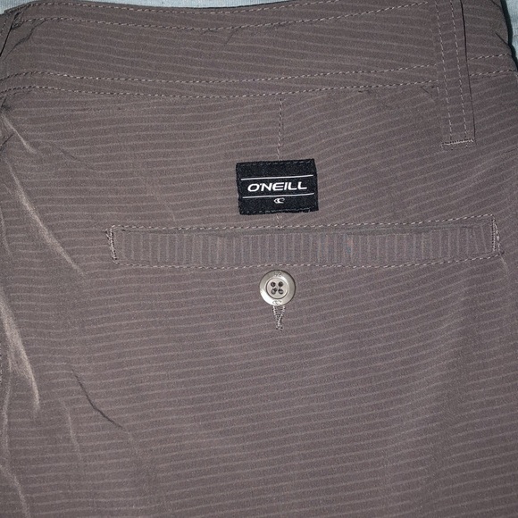 O’Neill hybrid board shorts. 32 - Picture 3 of 3